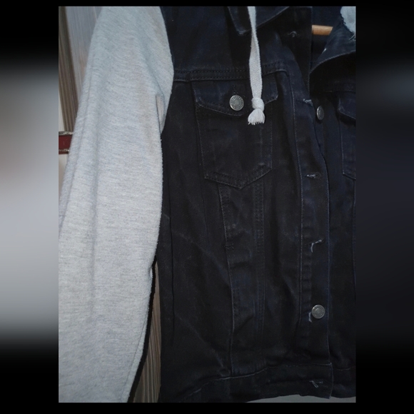 Denim hooded jacket - Picture 3 of 5